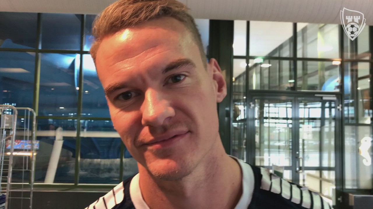 - Taggad på å sende dem tomhendt hjem